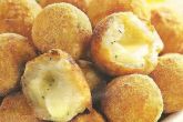 Bolinha Quatro Queijos para Festa